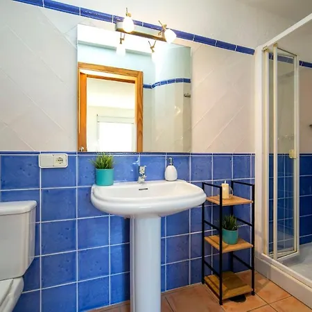 Nova - Sea View, Pool & Parking Appartement